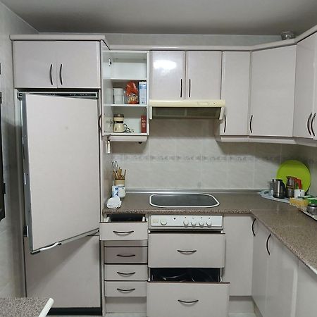 Habitacion Privada Triple Toledo Exterior foto
