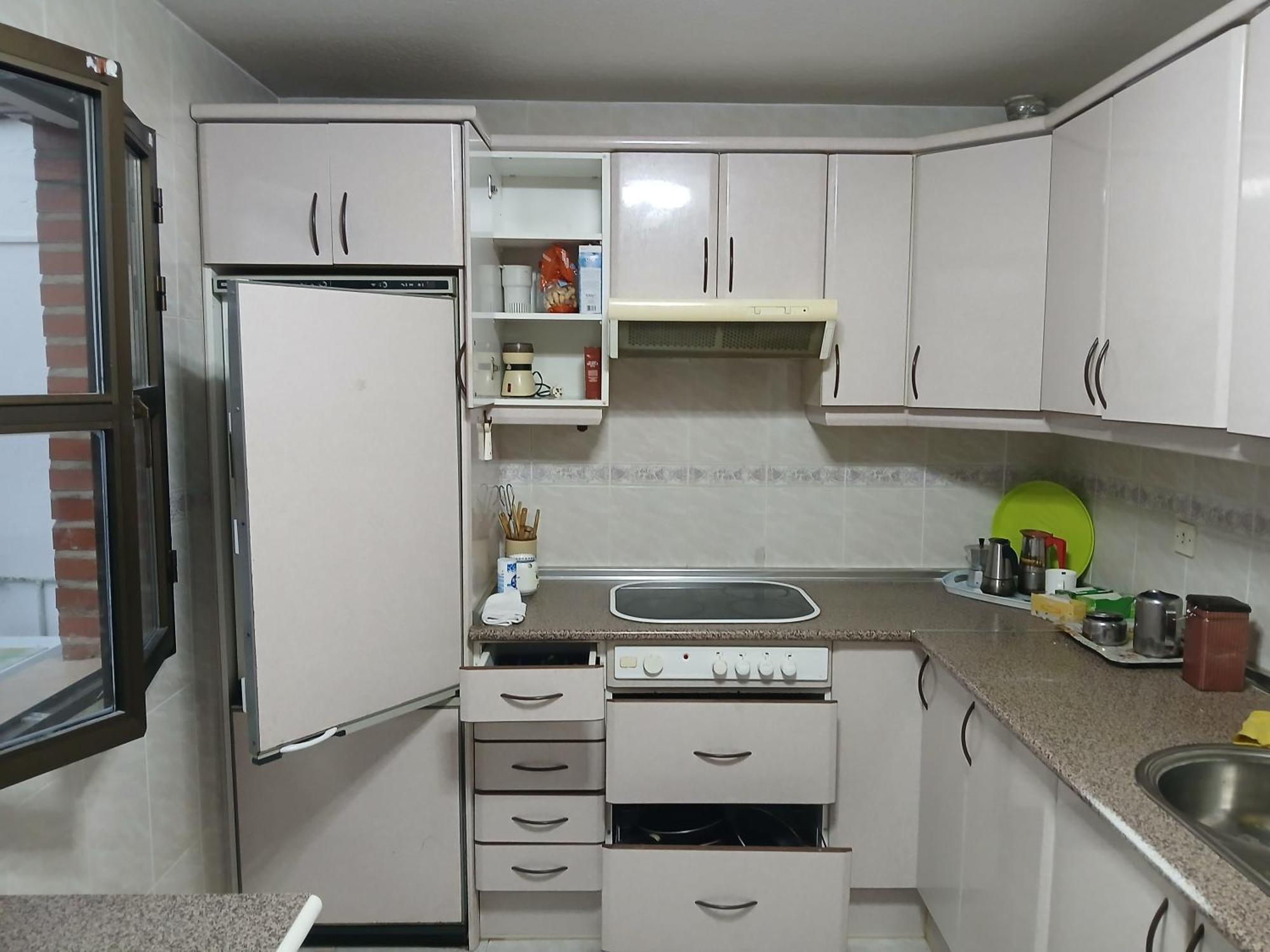 Habitacion Privada Triple Toledo Exterior foto