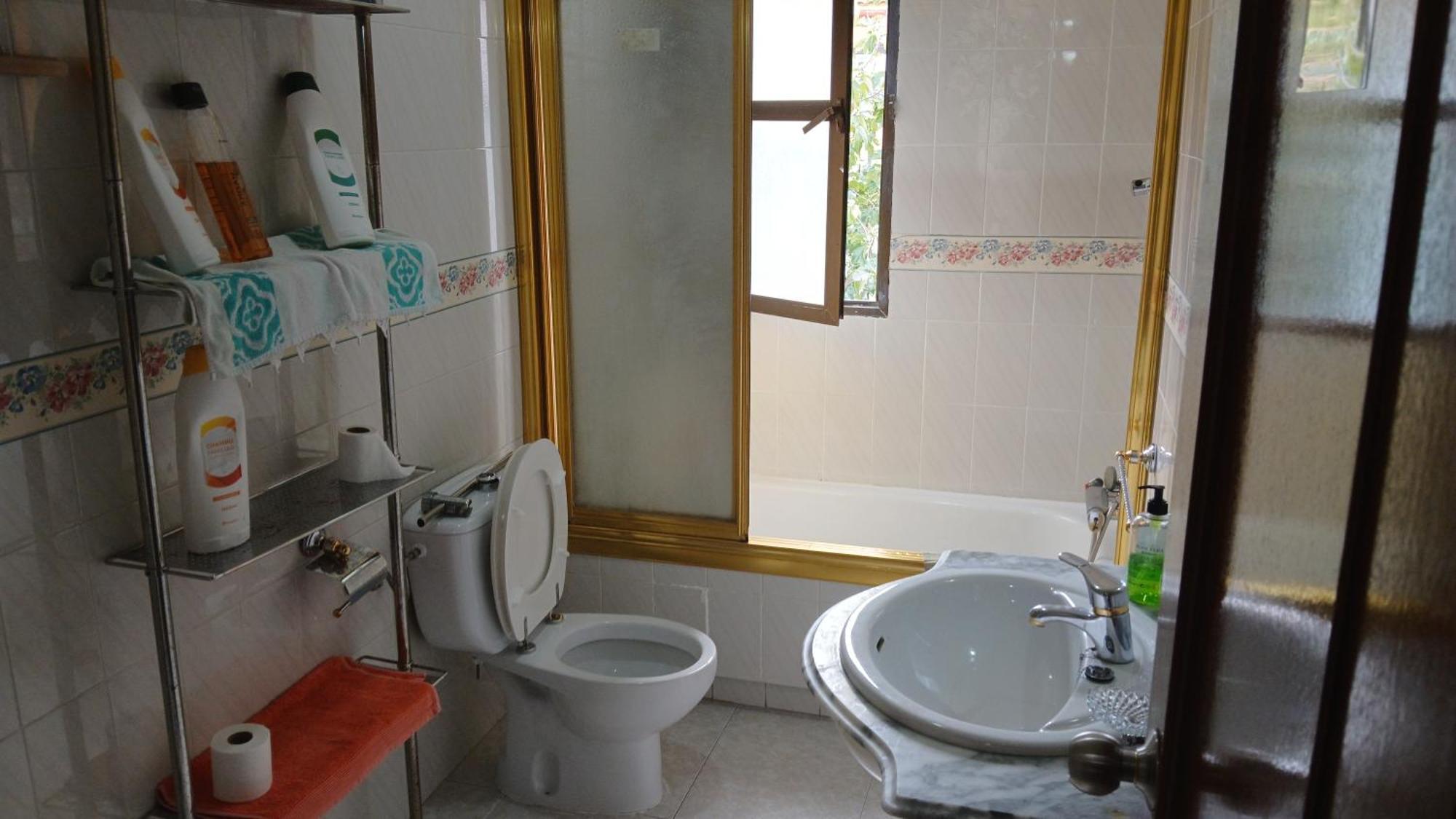 Habitacion Privada Triple Toledo Exterior foto